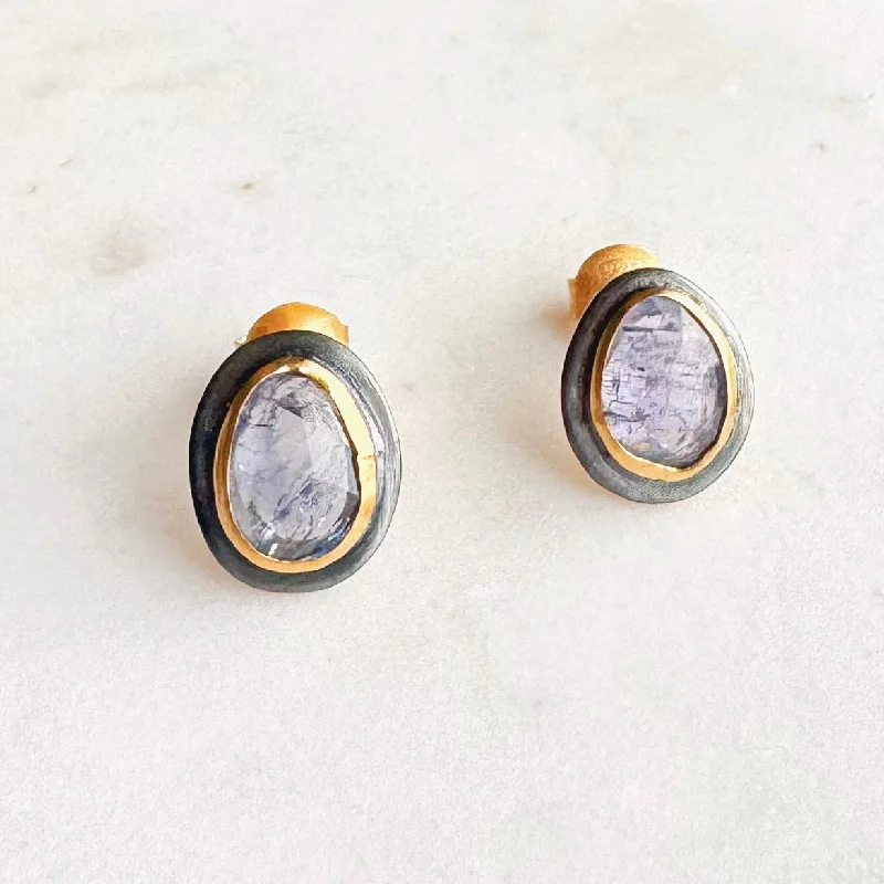 Black & Gold Teardrop Stud Earrings: Tanzanite