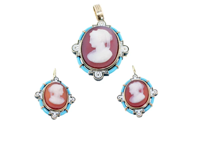 CAMEO BROOCH AND EARRINGS SET CIRCA 1880