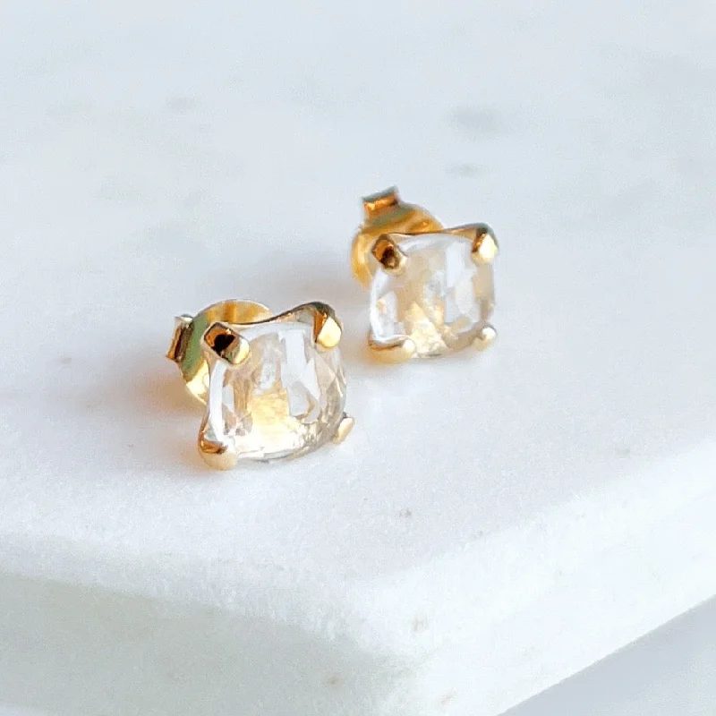 Gemstone Cushion Stud Earrings: Clear quartz