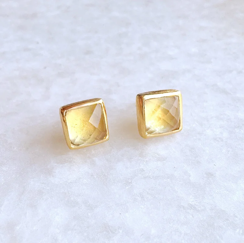 Square Gold Stone Stud Earrings: Citrine